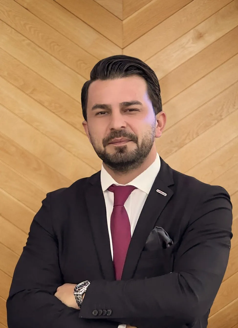 KADİR AKKAYA - YÖNETİM KURULU ÜYESİ
