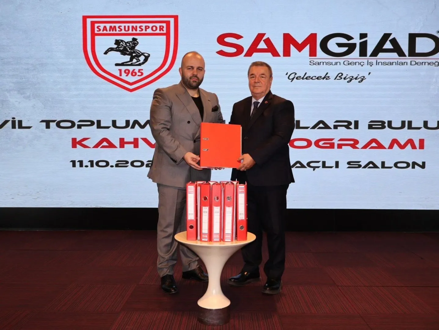 SAMGİAD'TAN SAMSUNSPOR'A BÜYÜK DESTEK: 100 YENİ ÜYE